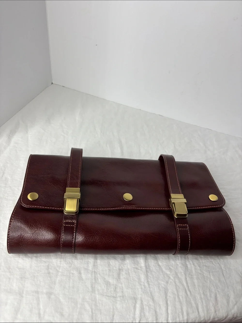 Red Envelope Leather Excursion Travel Case Bag Trifold